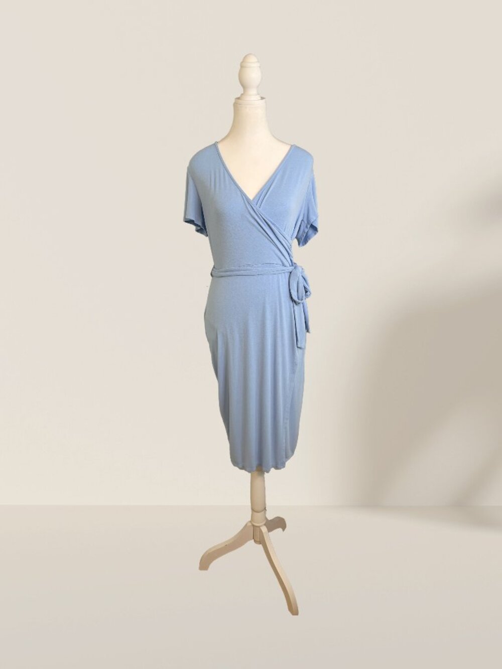 Nordstrom Rack Baby Blue Faux-Wrap Dress Sz M | Tie-Waist Jersey Midi
